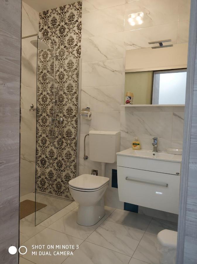 Studio Apartment Novi Vinodolski Exterior foto